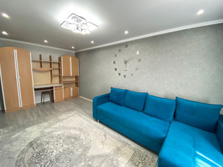 Apartament cu 2 camere, 55 m², Botanica, Chișinău foto 3