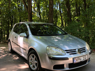 Volkswagen Golf foto 2