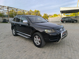 Volkswagen Touareg foto 3