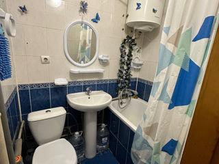Apartament cu 2 camere, 42 m², Centru, Chișinău foto 3