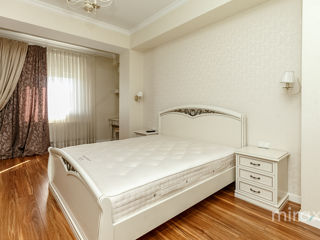 Apartament cu 3 camere, 130 m², Botanica, Chișinău foto 7
