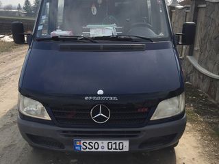 Mercedes Sprinter 416 foto 1