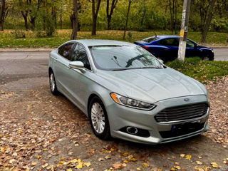 Ford Fusion foto 6