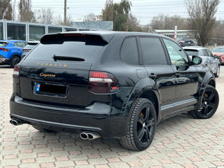 Porsche Cayenne foto 4