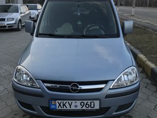 Opel Combo foto 3