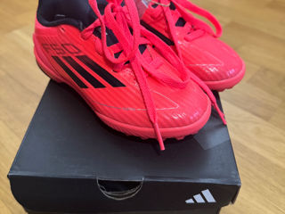 Ghete de fotbal  Adidas marimea 28