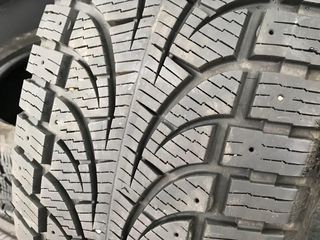 255/50 R19 Pirelli Winter Carving Edge foto 1