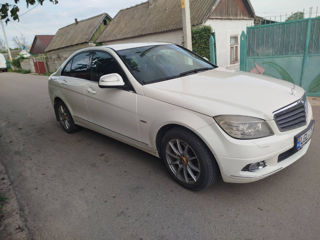 Mercedes C-Class foto 6