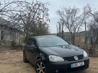 Volkswagen Golf foto 2