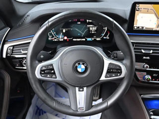 BMW 5 Series foto 12