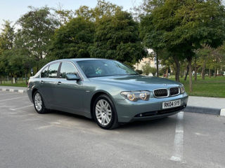 BMW 7 Series foto 3