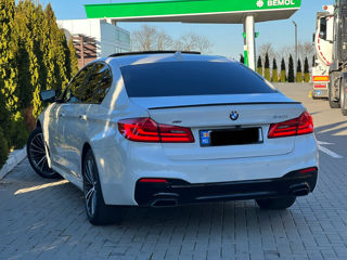 BMW 5 Series foto 4