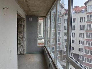 Apartament cu 2 camere, 73 m², Buiucani, Chișinău foto 4