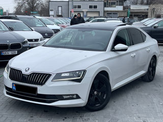 Skoda Superb foto 4