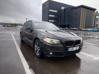 BMW 5 Series Touring foto 6