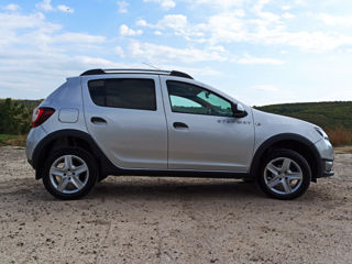 Dacia Sandero Stepway foto 1