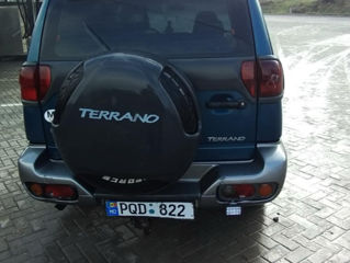 Nissan Terrano foto 3