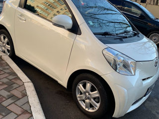 Toyota iQ foto 3