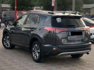 Toyota Rav 4 foto 3