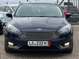 Ford Focus foto 2