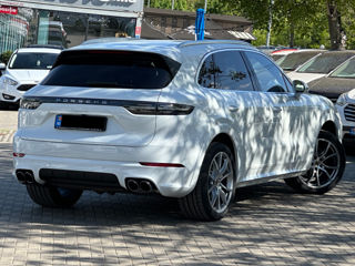 Porsche Cayenne foto 5