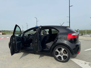 KIA Rio foto 5