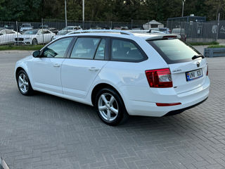 Skoda Octavia foto 4