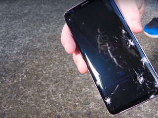Samsung Galaxy S 9 (G960) Треснул экран – на ремонт отдавай нам! foto 1
