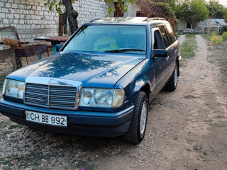 Mercedes E-Class