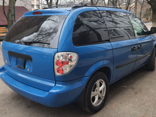 Dodge Caravan foto 7