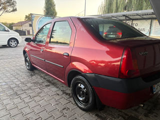 Dacia Logan foto 4