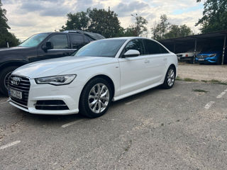 Audi A6 foto 2