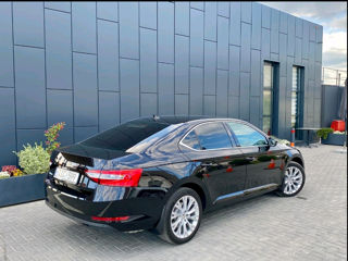 Skoda Superb foto 6