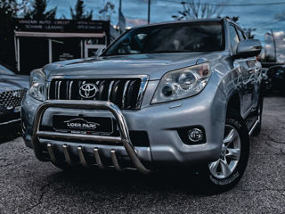 Toyota Land Cruiser Prado foto 2