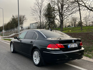 BMW 7 Series foto 3