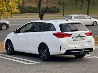 Toyota Auris foto 7