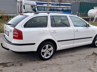 Skoda Octavia foto 4