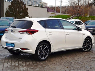 Toyota Auris foto 2