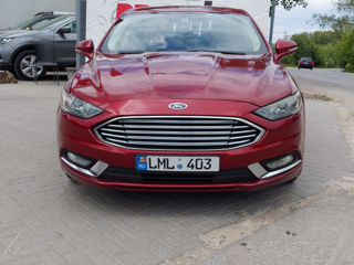 Ford Fusion foto 3