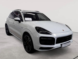 Porsche Cayenne foto 1