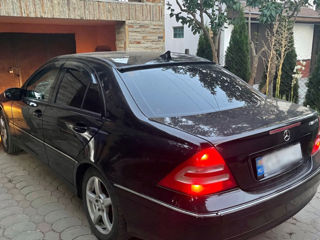 Mercedes C Class foto 1