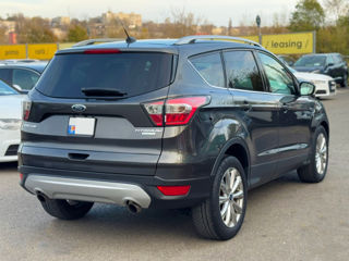 Ford Escape foto 5