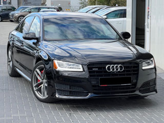 Audi A8 foto 1