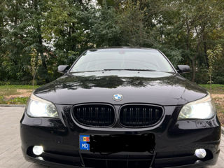 BMW 5 Series foto 4