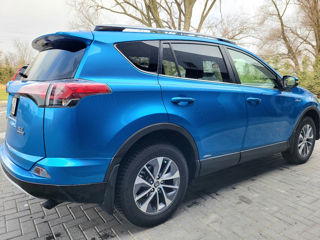 Toyota Rav 4 foto 4