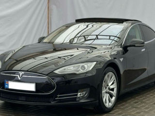 Tesla Model S foto 3