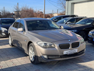 BMW 5 Series foto 2