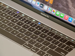 Macbook Pro 15 2019/ Core I7 9750H/ 32Gb Ram/ Radeon Pro 560X/ 500Gb SSD/ 15.4" Retina!! foto 10