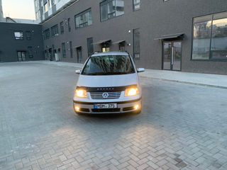 Volkswagen Sharan foto 5