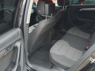 Volkswagen Passat foto 4